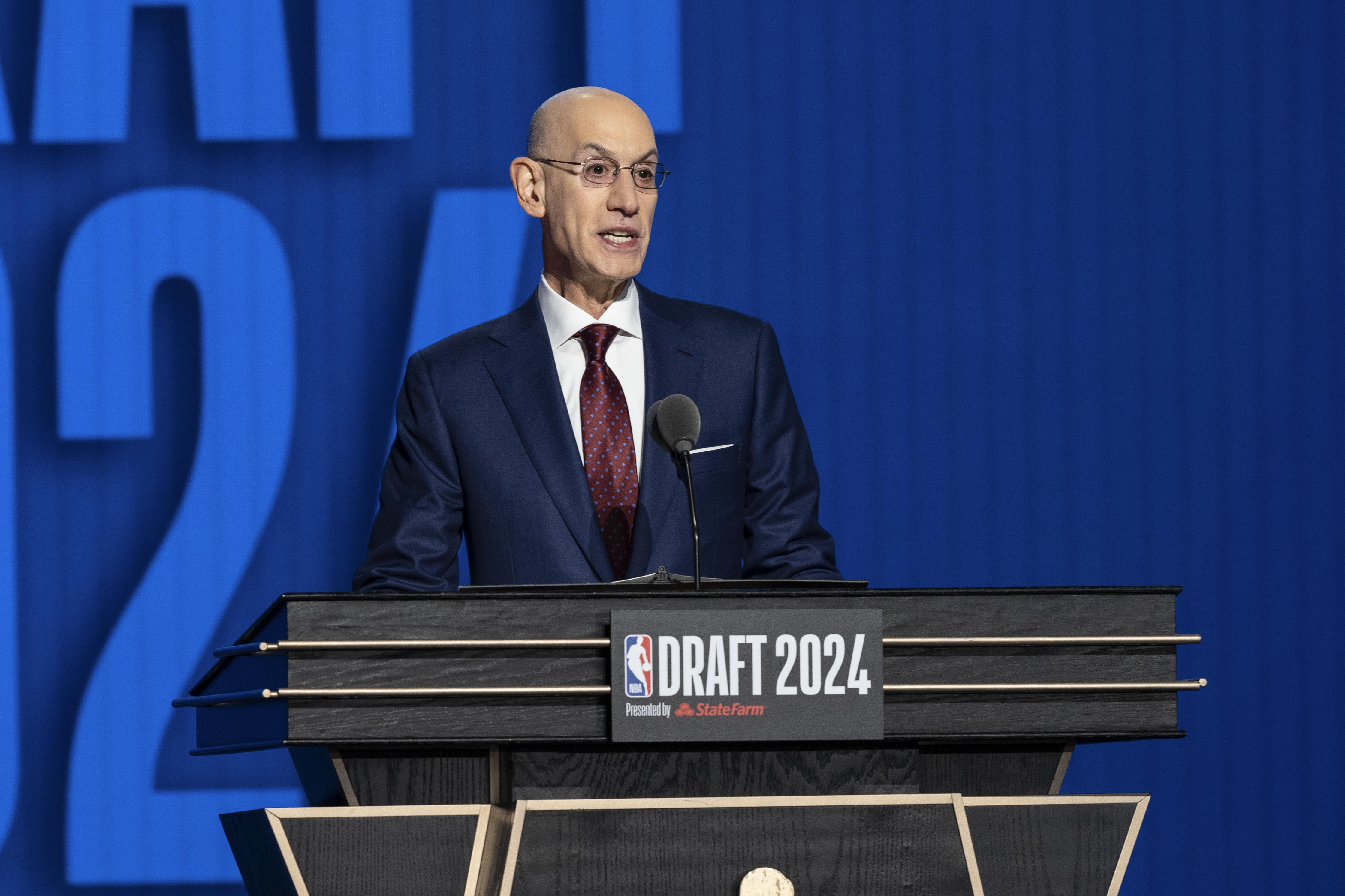 NBA总经理:萧华痴迷锦标赛 附加赛/季中赛/全明星 还没证明有益